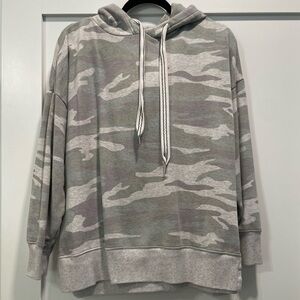 Aerie camo print, long sleeve Hoodie. Size Large.